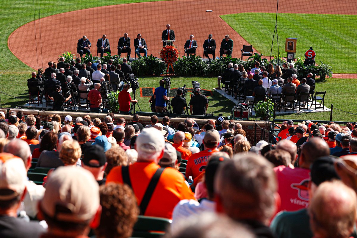 We love you, Mr. Oriole 🧡