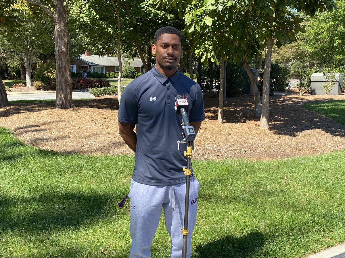 bhallwfmy's tweet image. Great to talk football with Triad HS alums @kingjamarien (@NDBlackKnightFB) and @CalebCurtain (@grimsleyfb) ahead of No. 25 @ElonFootball’s Saturday matchup vs. No. 14 NC Central. @WFMY @TonyTrisciani @ElonPhoenix