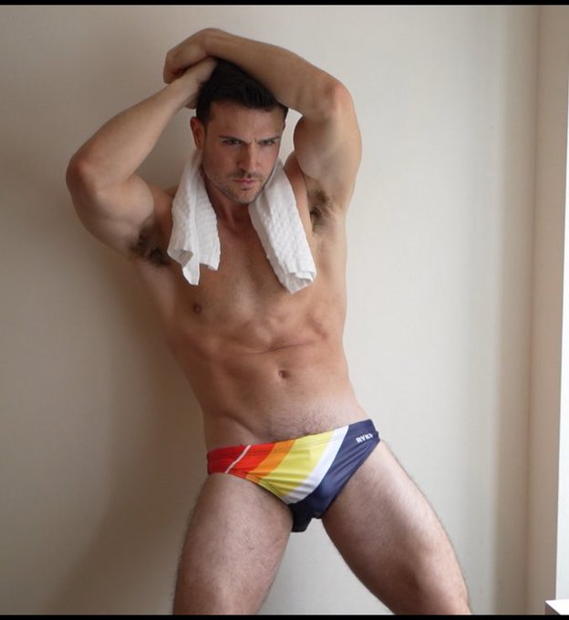Another screen capture from the video of my most recent photoshoot with Nick Andrews! https://t.co/Y