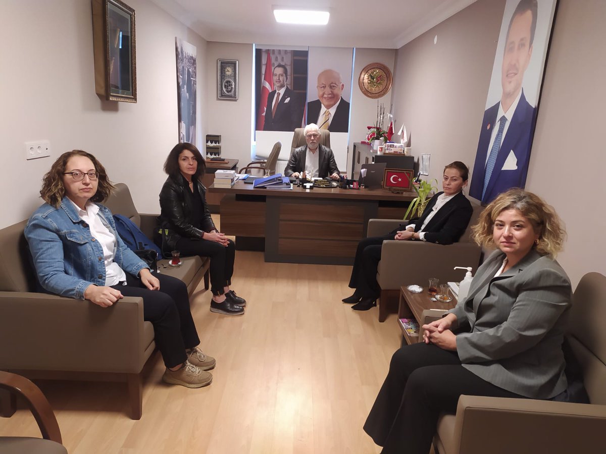 @ErbakanFatih <a href="/rprefahpartisi/">Yeniden Refah Partisi</a>
İstanbul Büyükşehir Belediyesi İSKİ de işçi olarak çalışan MÜHENDİSLERİMİZİN sorunlarını dinledik. Yeniden Refah Partisi olarak haklı davalarının yanında olmaya devam edeceğiz.