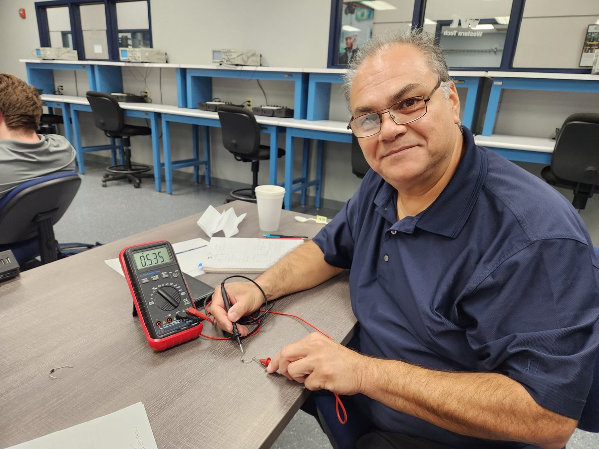 JoseLSilvaSmith's tweet photo. First day of @ESCRegion19 CTE Teacher Externship Program at @wtcep visiting different classes for the various programs they offer & learning about their industry certifications. Thank you Western Tech for hosting us! ❤️😊👍 #TISDProud #ESCRegion19 https://t.co/I2CRtEN1sQ
