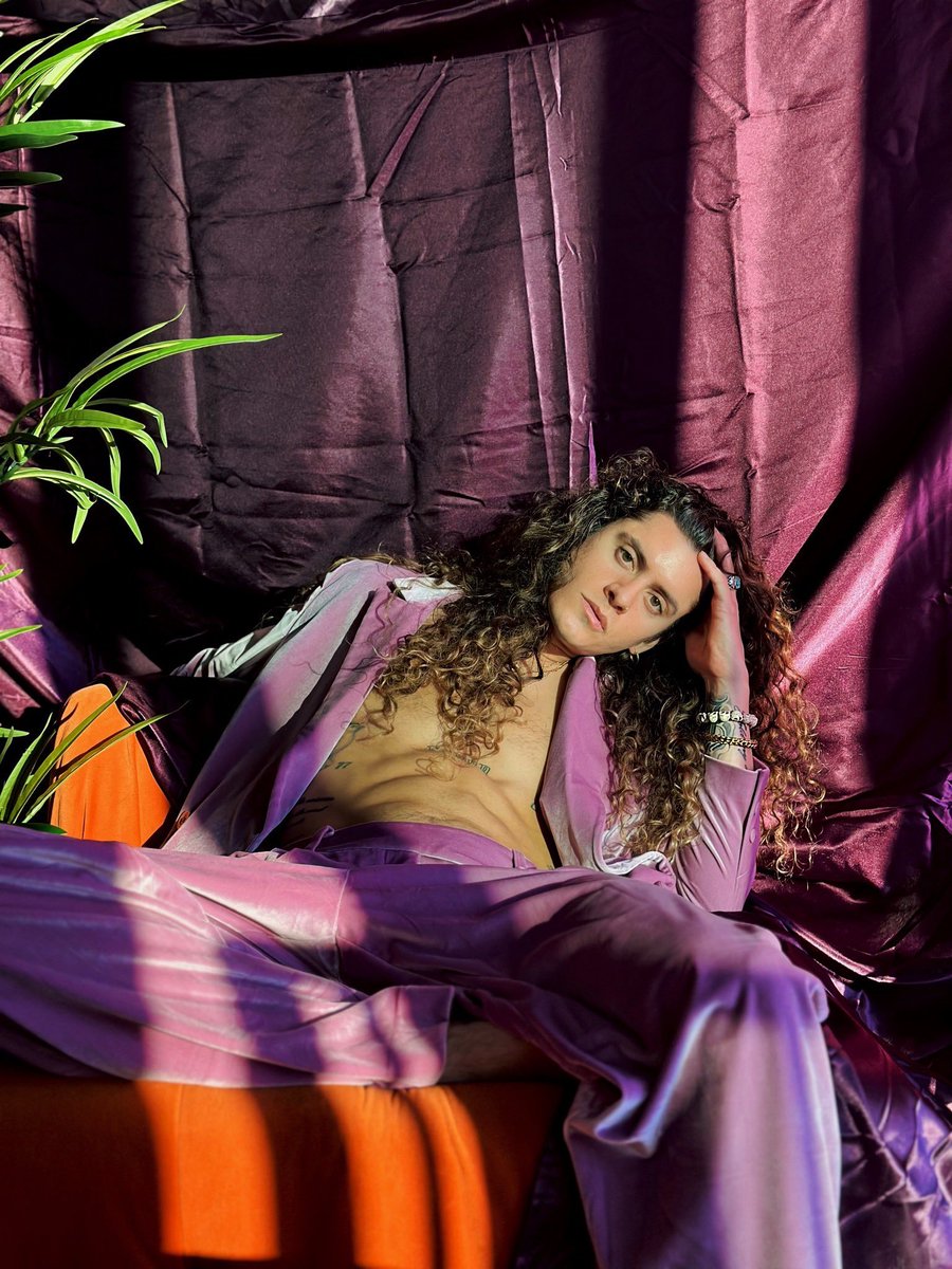 ㅤ
ㅤㅤㅤ𝗕𝗮𝘀𝗲𝗱 𝗼𝗻 𝘁𝗵𝗲 𝗯𝗼𝗼𝗸 ‘𝗪𝗶𝘀𝗲𝗴𝘂𝘆’
ㅤㅤㅤㅤㅤㅤㅤㅤ𝗯𝘆 𝐍𝐈𝐂𝐇𝐎𝐋𝐀𝐒 𝐏𝐈𝐋𝐄𝐆𝐆𝐈
ㅤ
ㅤ