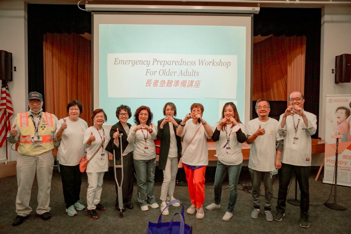 Happy50plusFnd's tweet photo. 🎉🎊200+ older Chinese Americans joined today’s #Emergency #Preparedness event &amp; @Happy50plusFnd volunteers passed out bilingual info from California Fire Foundation! 

TY @CAFireFound leaders Amy Howard &amp; Brian K. Rice for bringing this important info to older Chinese Americans! https://t.co/vdR8nNxYs1