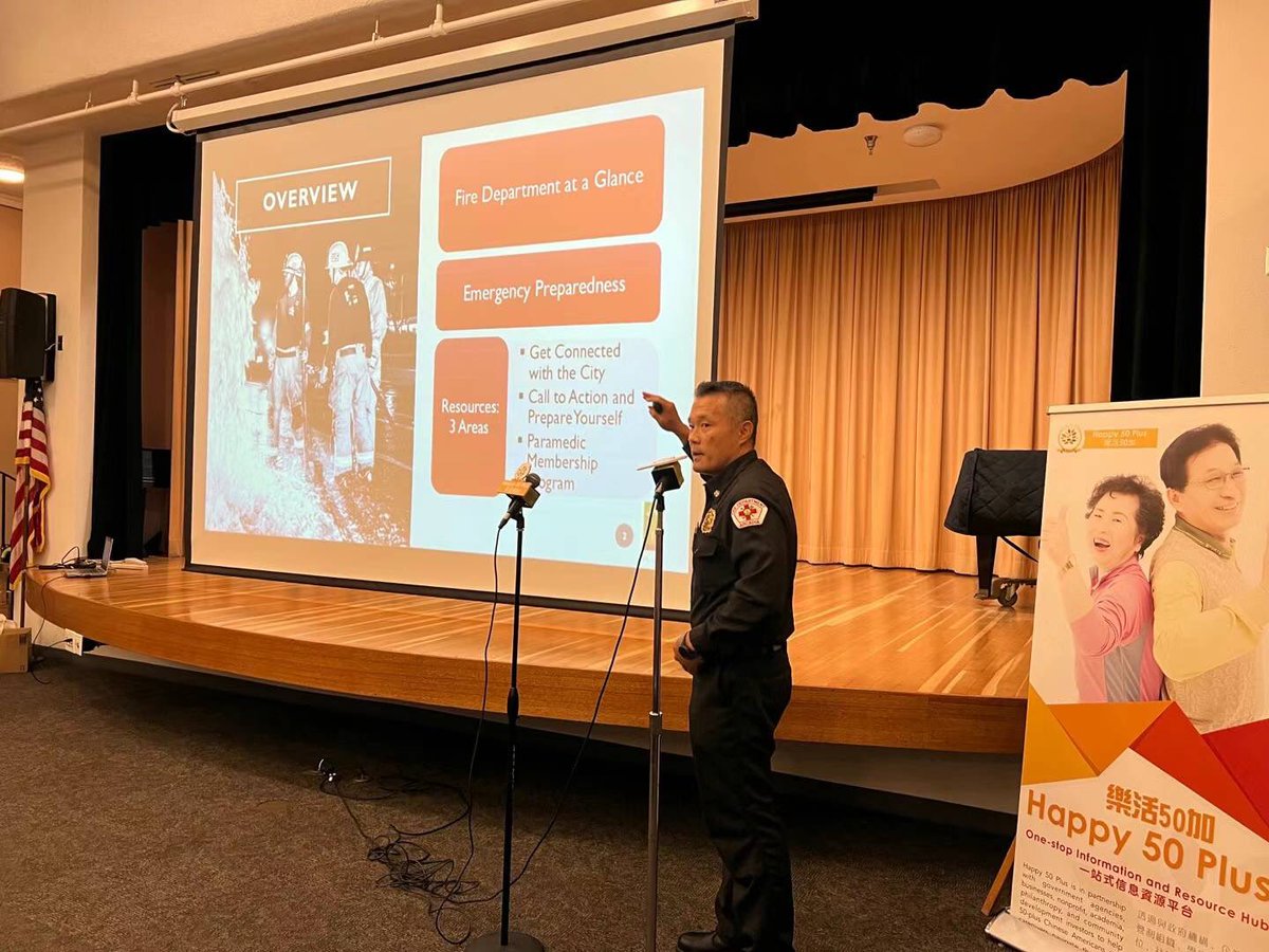 Happy50plusFnd's tweet photo. 🎉🎊200+ older Chinese Americans joined today’s #Emergency #Preparedness event &amp; @Happy50plusFnd volunteers passed out bilingual info from California Fire Foundation! 

TY @CAFireFound leaders Amy Howard &amp; Brian K. Rice for bringing this important info to older Chinese Americans! https://t.co/vdR8nNxYs1
