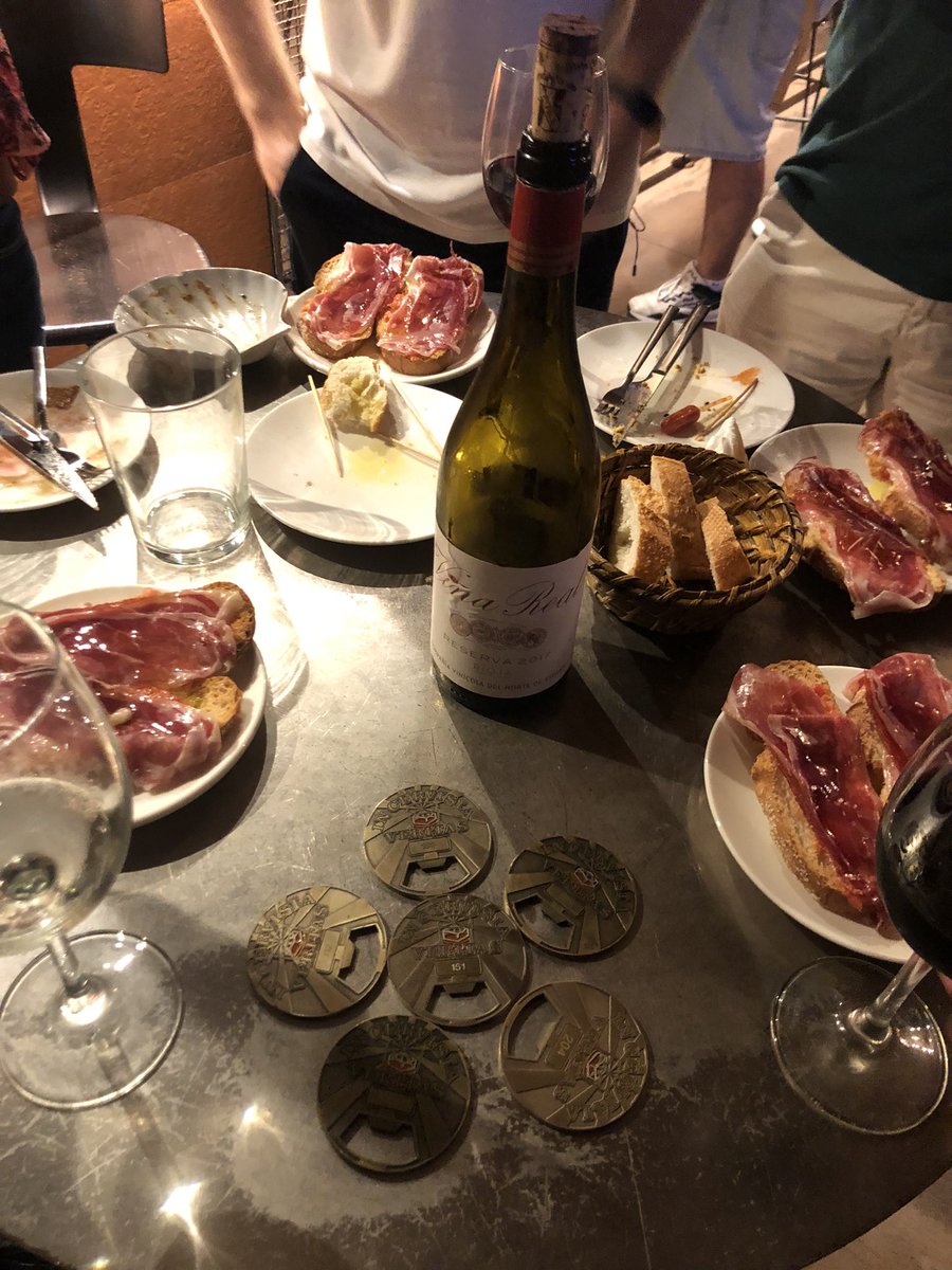 CciCarli's tweet photo. @BEERISAC gathering in Bilbao!!! 
All before #CCIcon21! https://t.co/ZTCudBOjqM