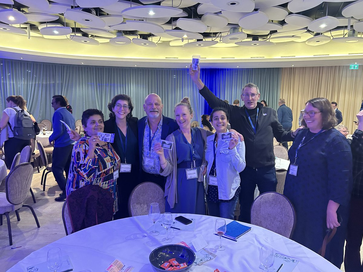 Shaline Fazal (@shaline_v) on Twitter photo Team Jakobsson forming part of the winning team #HomoASAPiens at #trivianight at #ASAPLondon2023 <a href="/ATransposons/">ASAPTransposons</a> <a href="/ASAP_Research/">Aligning Science Across Parkinson’s</a> <a href="/PDandHDLab/">The Barker / Williams-Gray Lab</a> <a href="/Kirkeby_Lab/">Agnete Kirkeby</a> <a href="/AThiruvalluvan/">Arun Thiruvalluvan</a> Team Jakobsson forming part of the winning team #HomoASAPiens at #trivianight at #ASAPLondon2023 <a href="/ATransposons/">ASAPTransposons</a> <a href="/ASAP_Research/">Aligning Science Across Parkinson’s</a> <a href="/PDandHDLab/">The Barker / Williams-Gray Lab</a> <a href="/Kirkeby_Lab/">Agnete Kirkeby</a> <a href="/AThiruvalluvan/">Arun Thiruvalluvan</a>