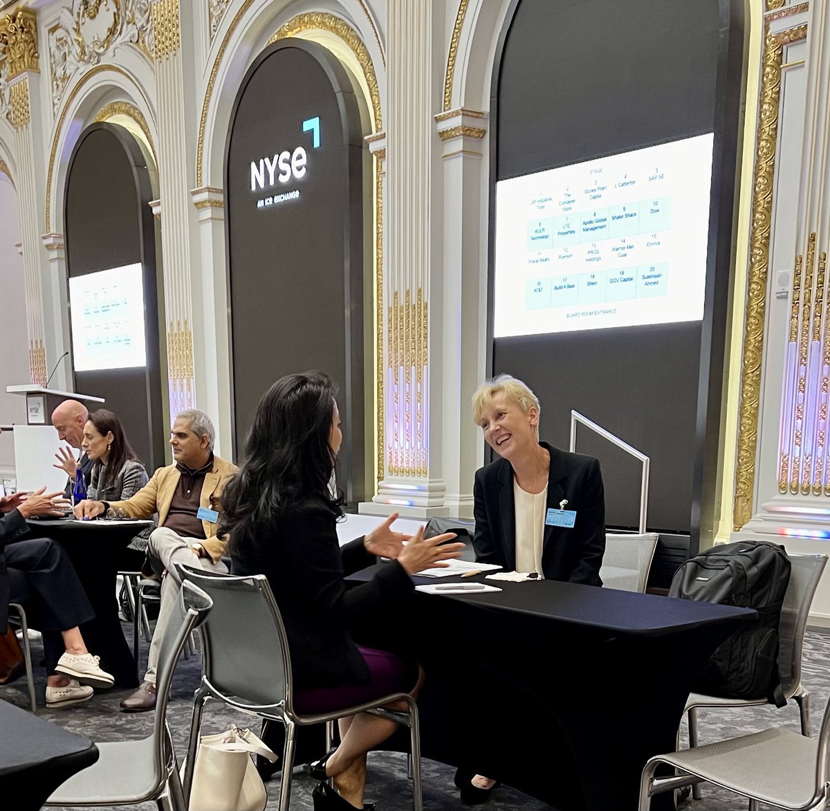 bendiek's tweet photo. 1/4 Diversity, equity, and inclusion” isn’t just a slogan of the moment; it’s an indispensable imperative.

That’s why I was pleased to spend the morning representing @SAP alongside senior leaders of other global organizations in speaking with executive board-ready candidates... https://t.co/wfbTGJ47bo