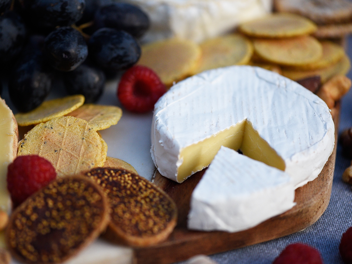Calling all cheese lovers... Let’s celebrate NZ Cheese Month! Here are some of the best ways to support the local industry: 
hubs.li/Q023Xytk0

#cheesemonth #nzcheese #cheese #cheeselovers #fmcg #fmcgbiznz