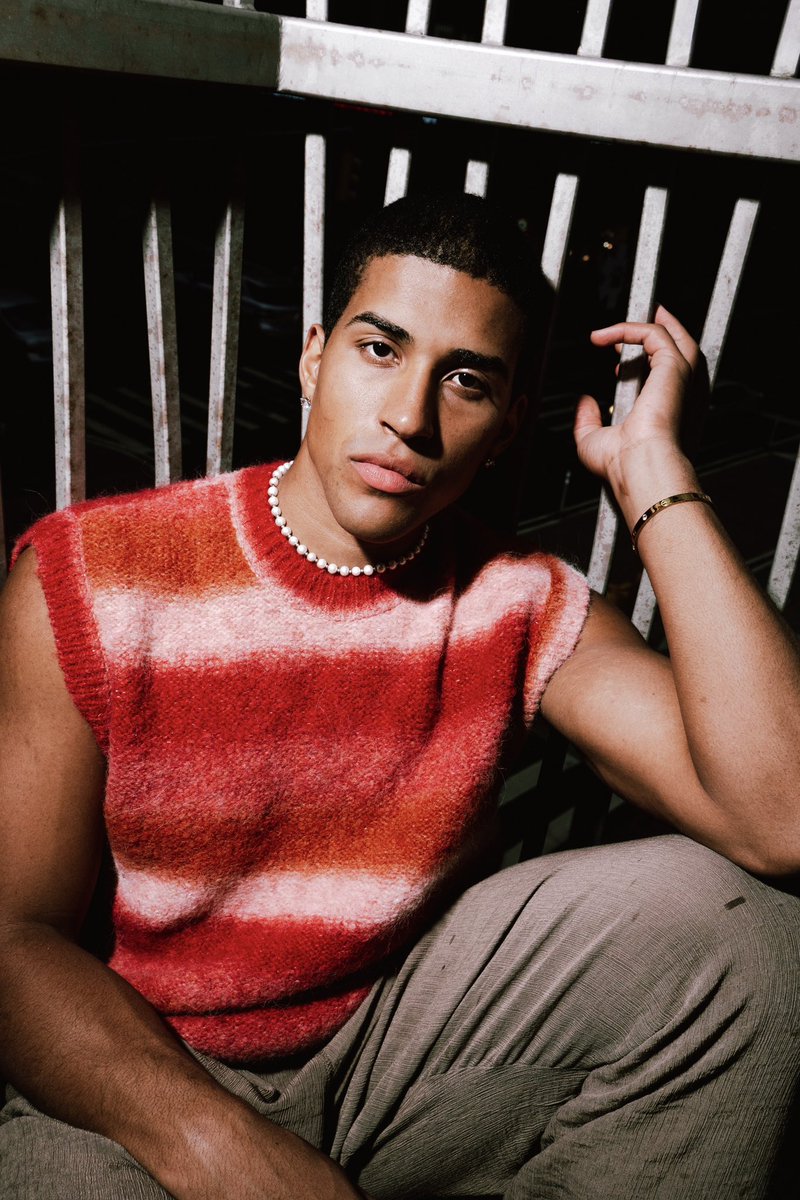 MatthewTaylorZu's tweet image. Work while they sleep so you can live how they dream.