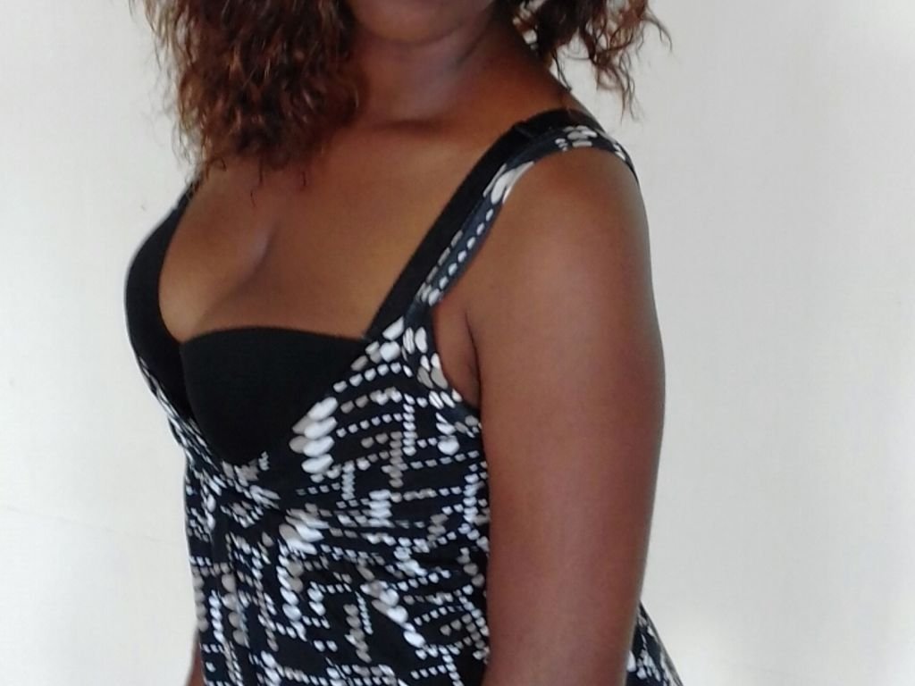 XXXGODDESS6888's tweet photo. I am online right now  seem  have fun https://t.co/WUJcVvD1V9