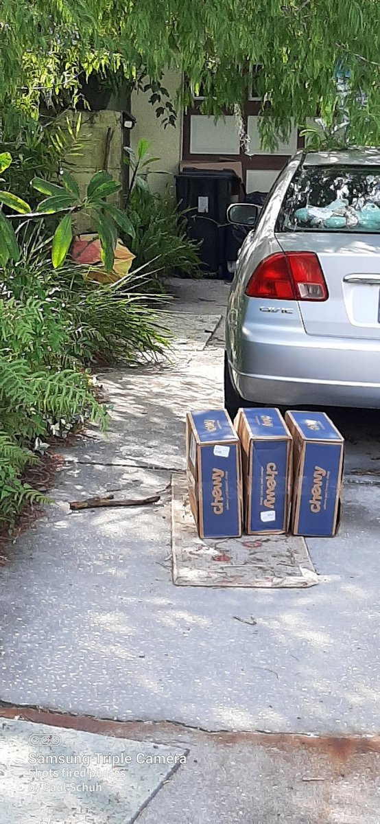 realagent96's tweet photo. Hey, @FedExHelp my most recent delivery does not meet up to the Excellence that FedEx consistently provides. 
Packages were left 30 ft from the front door 5 ft from the road. 
According to the driver this was the front door. https://t.co/gqS2JxUFCQ