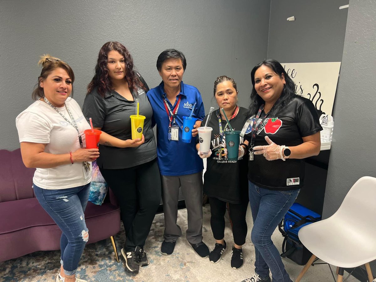 DSLA has THE BEST custodians! We appreciate all of their hard work daily!