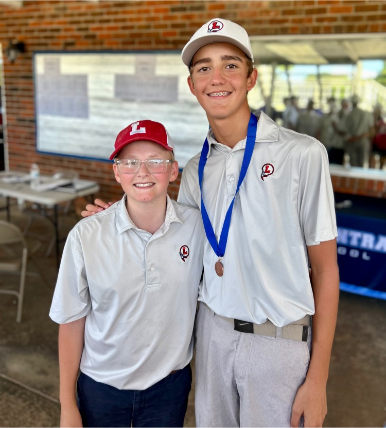 RedskinsLhs's tweet photo. Great day for LHS Golf at Region Championship. The Redskins team finished 3rd. Ben MacKintosh shot an 81 including a 1-under par 35 on the front nine to place 4th overall. Cooper Carr shot an 82, 5th overall. Both qualified to play in the State Tourn. next week in Sevierville! https://t.co/k5ae5d9xUj