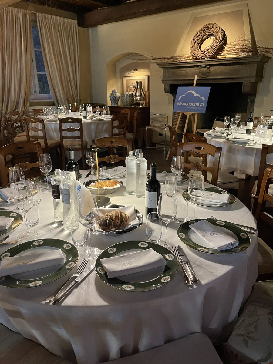 Onore e piacere aver avuto ospite del <a href="/ilsognocheva/">@ilsognocheVa</a> il Senatore <a href="/Pierferdinando/">PierferdinandoCasini</a> Chi sarà il prossimo ospite ? Una sorpresa che presto sveleremo …