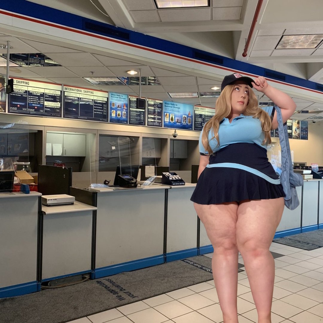 It’s a day late on here. But happy October 💖💖 when I was 19 I worked at a Goodwill and in October we were allowed to dress up everyday! I thought it would be fun to bring it back and try to dress up everyday in October. #plussizehalloweencostume #fashionnovacurve