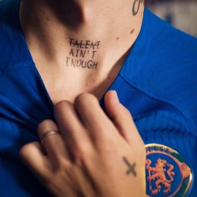 chellist29's tweet photo. #新しいプロフィール画像 https://t.co/bq3rrg8hxF