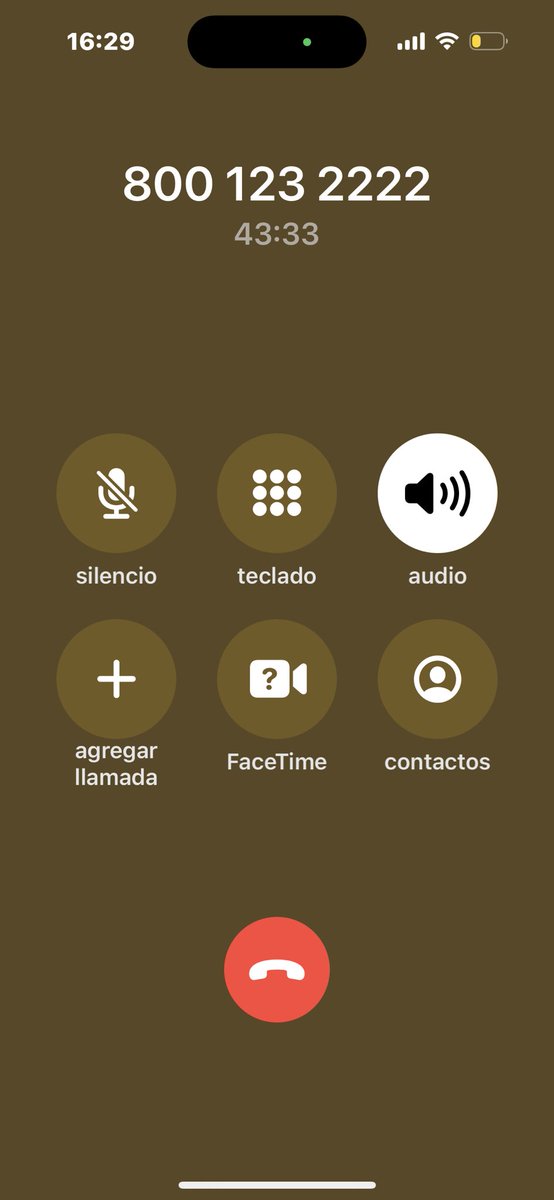 lunasdan's tweet photo. @TELMEXSoluciona Y nadie me contesta sobre una pregunta para cancelar un servicio https://t.co/FhlFbOMNot