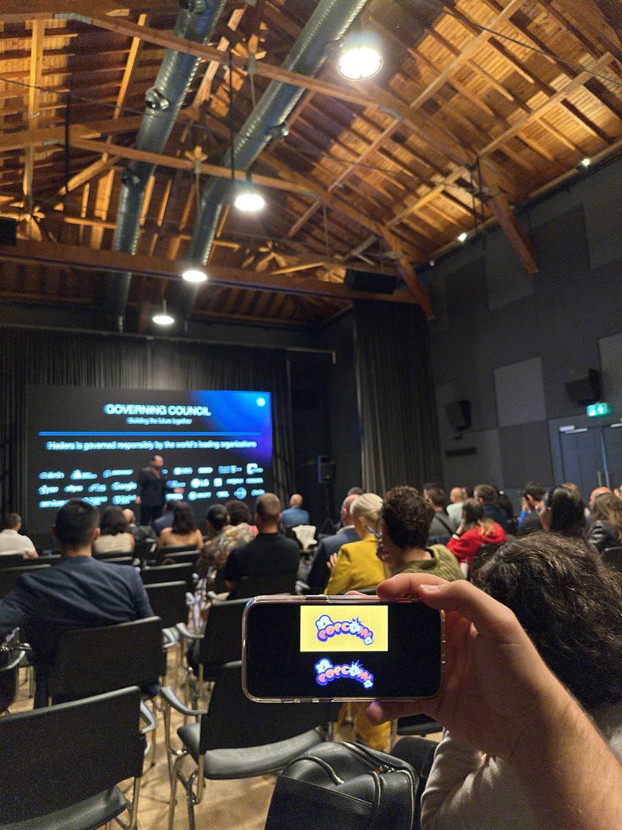 Popcoin_Fair's tweet photo. Popcoin bringing the power of fair launches to @CosmoverseHQ 🪐

🚀 Popcoin squad joined the #cosmos conversation - exploring collaborations and the road ahead. Great energy and big ideas all around. #crypto #Cosmoverse https://t.co/wYosFtVrUr