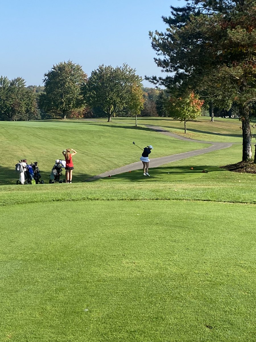 Great day on the links for both our boys and girls golf teams in their sectional tournaments. Girls shot a season low 394 with career lows by Brooke (92) and Becca (94)! Boys shot a season low 355 lead by Gabe (81) and Alex (88)! Go Blue Devils! <a href="/Tallmadge_GGolf/">Tallmadge Girls Golf</a> <a href="/Tallmadge_BGolf/">Tallmadge Boys Golf</a>