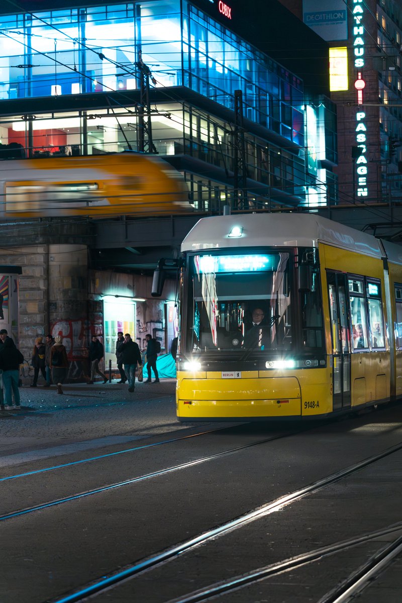 Berlin nights.

#streetphotography #photography