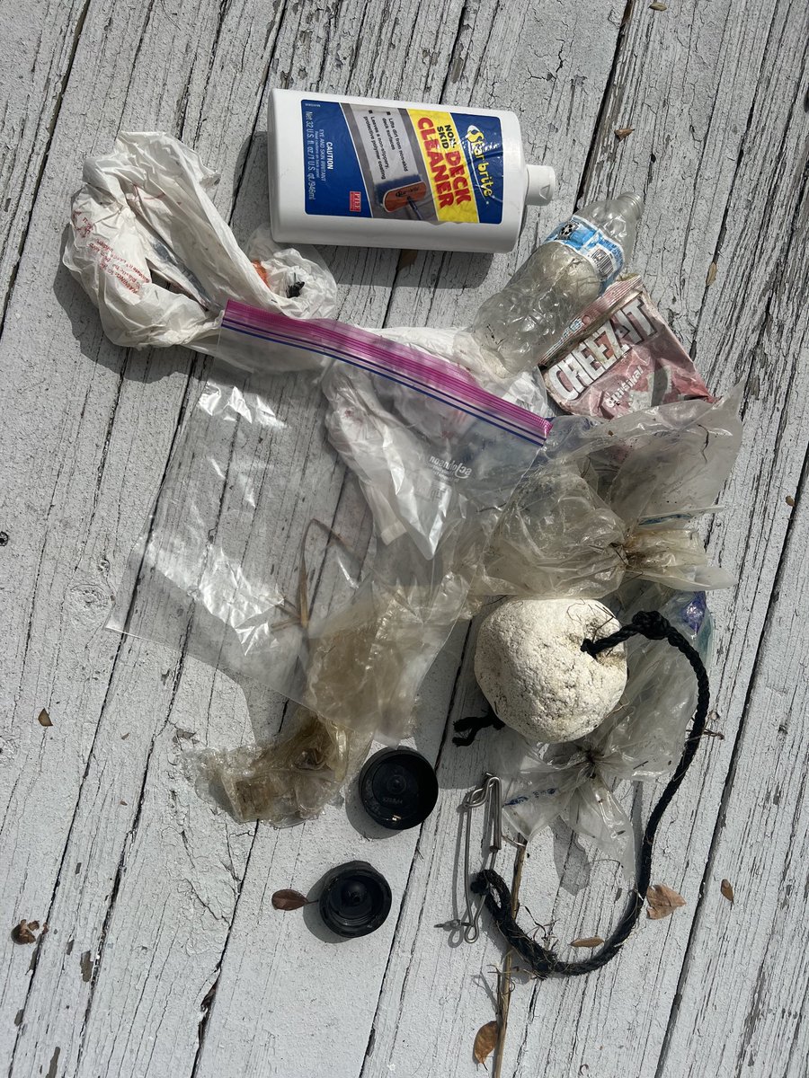 #plastic trash from today’s row.We can & must do better.Unfortunately, language buried in #NC’s 600+ pg budget effective today limits local governments from managing litter,especially bans on #SingleUsePlastic. ⁦@PadleOutPlastic⁩ #BreakFreeFromPlastic #ActOnClimate #ncpol