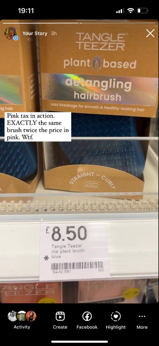 Ruthlous's tweet photo. Hey @BootsHelp why is the plant tangle teezer in pink twice the price of the EXACT same product in Pink? Talk about a pink tax. You should be standing up for equality not reinforcing b.s like this. https://t.co/0AxLwnBapS