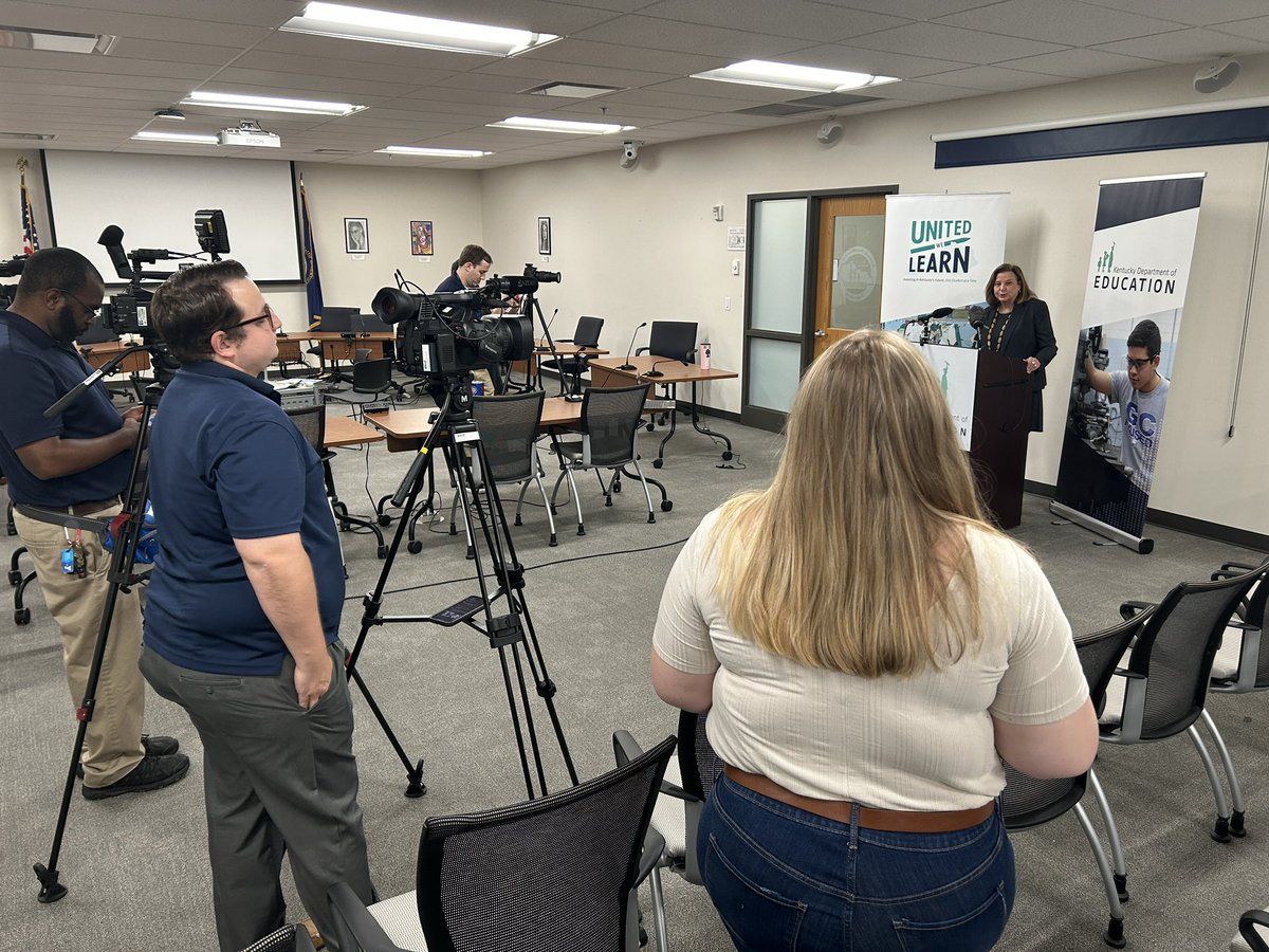 KY Dept of Education tweet media