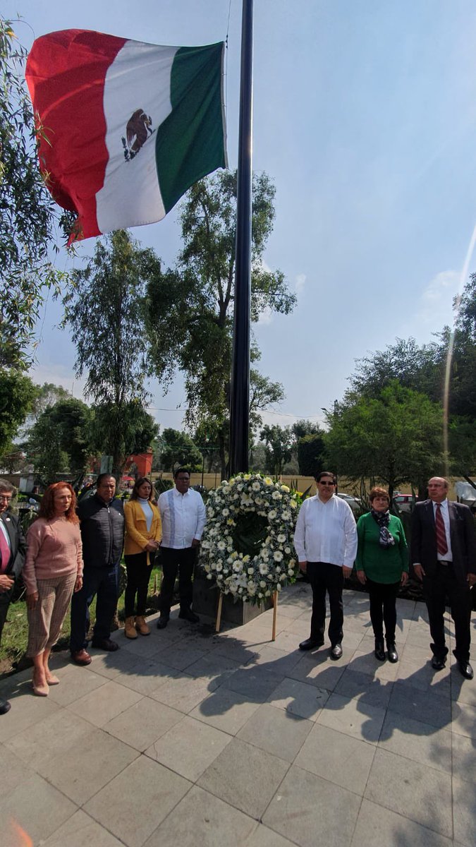 JoseCarlosXoch's tweet photo. ¡2 de octubre no se olvida! 

Con respeto, honramos la memoria de los acaecidos en la masacre de Tlatelolco en 1968. 

Nunca más un gobierno debe atacar a su pueblo. El estado debe ser garante de la justicia.

¡ 2 de octubre no se olvida, es de lucha combativa! https://t.co/k1JxG4wRmw