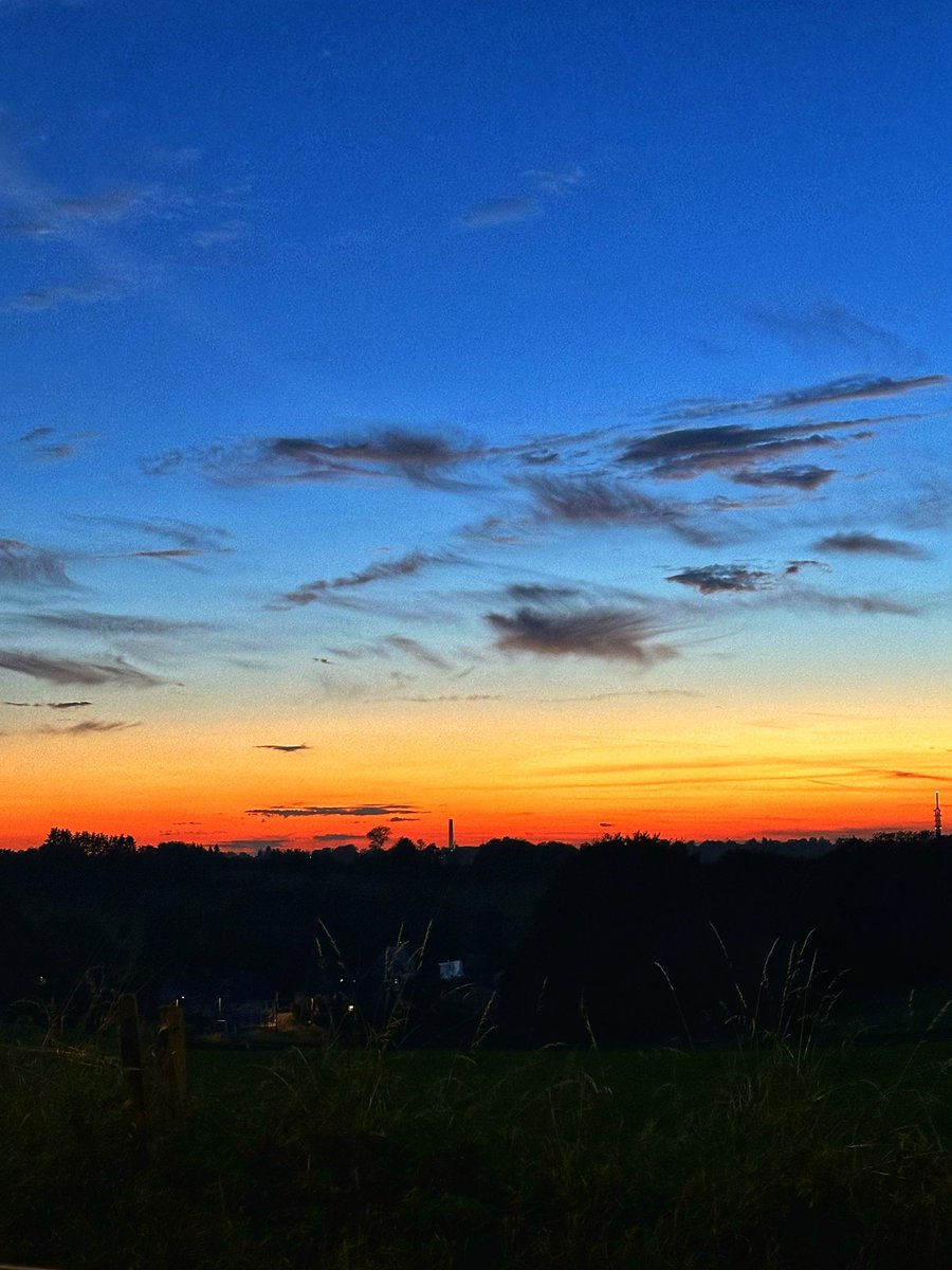 Guten Abend 🧡 …  #Wuppertal #Dorfromantik