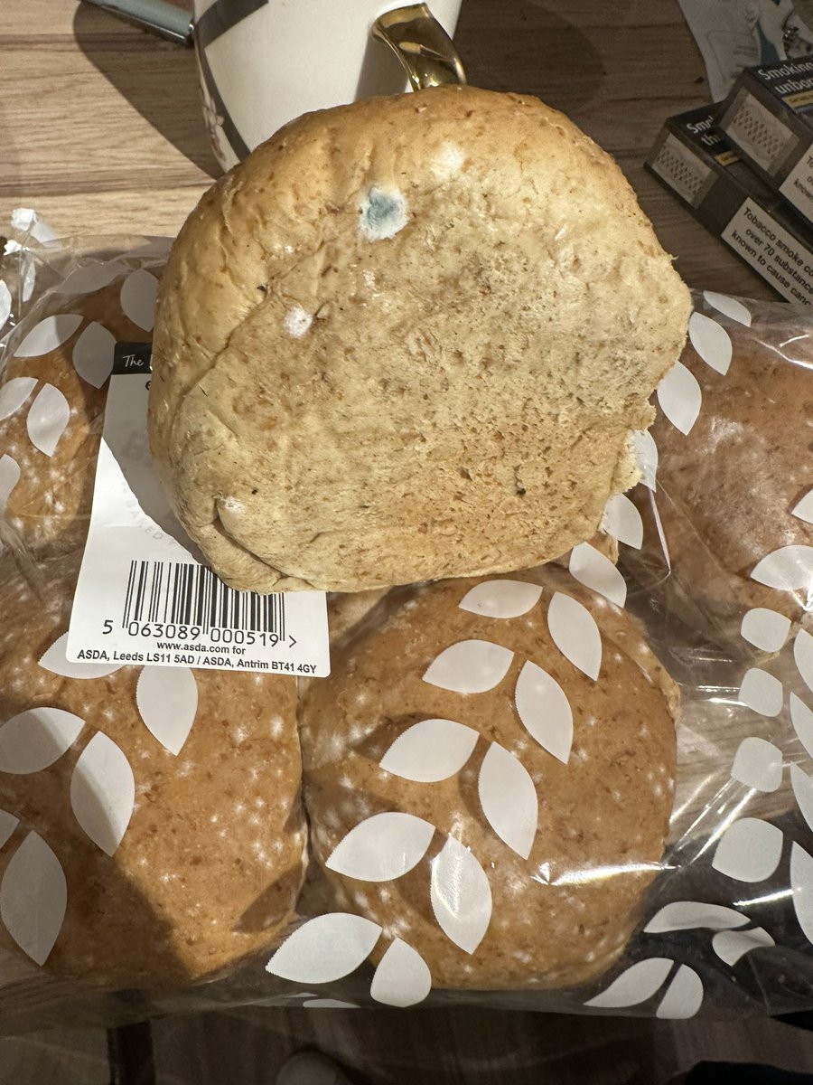 CherryKnights's tweet photo. @AsdaServiceTeam bought these on Saturday and kept in a cool dry place. Haven’t been open until now. I know bread don’t stay long but this is only 48 hours https://t.co/3P40XRGBBG