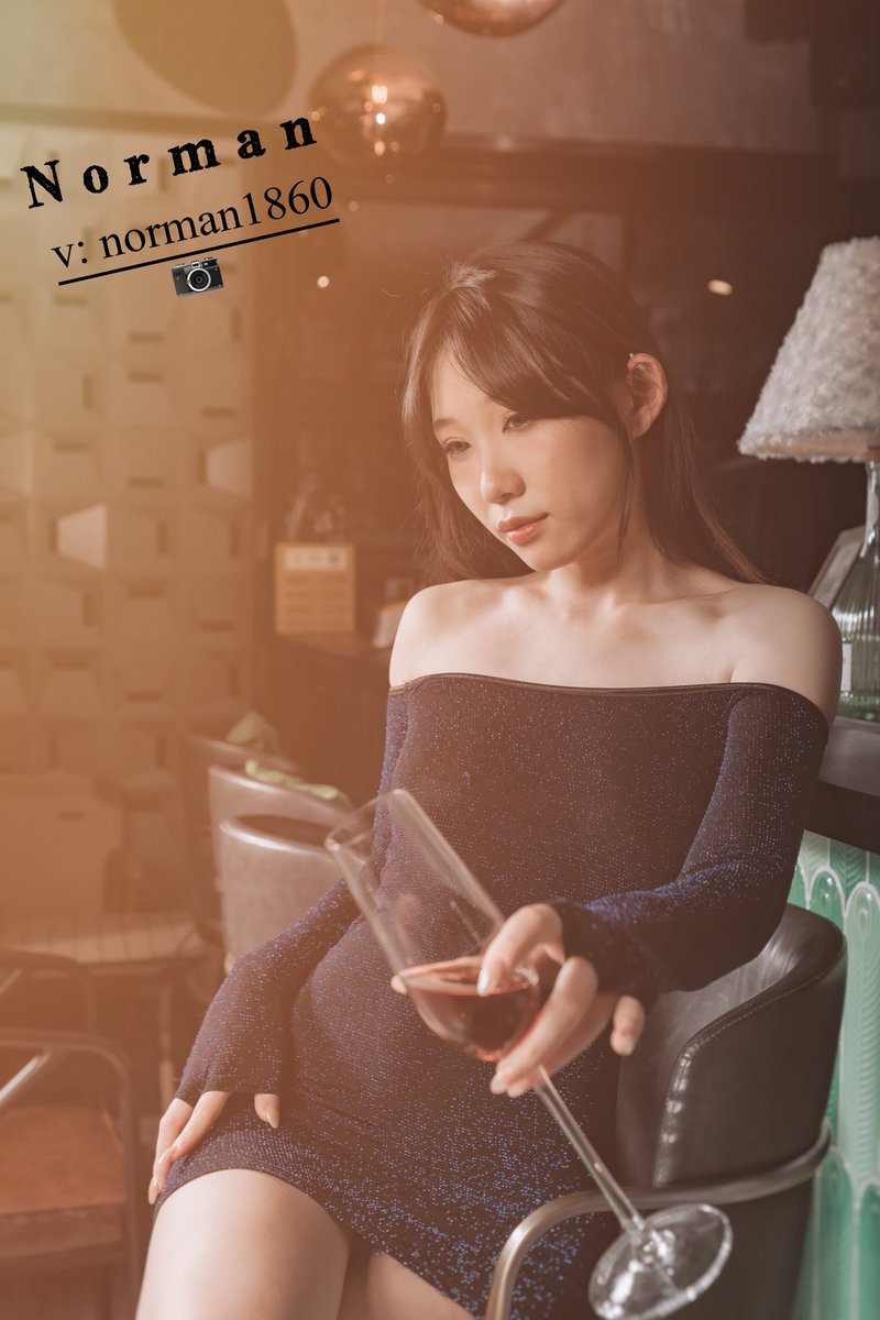 【酒馆露出系列】
坐标上海，杭州苏州都可以约拍
约拍请私信
原创拍摄请勿盗图
#上海约拍 #Shanghai #情侣#私房写真 #上海摄影师 #杭州私房
#私拍 #私房约拍 #上海摄影师 #苏州约拍 #BDSM #杭州写真 
#shanghai 
@mr_liu69
@LEAVE3623
@tbzt3623
@zuoan2100648586 https://t.co/jiH9MWtt3b