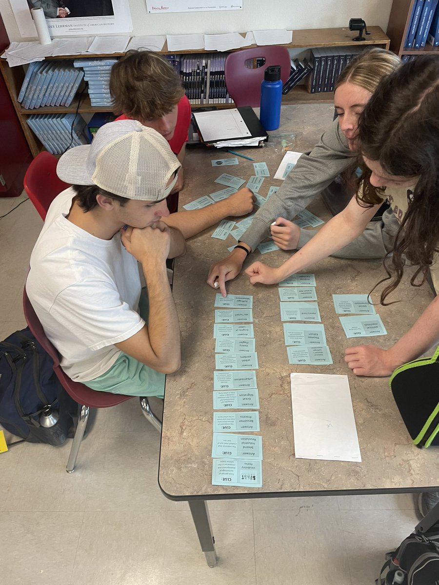 MommaKB2's tweet photo. @VBHSNation US history students reviewing terms and concepts from industrialization and populism units. https://t.co/ivx6BrYz8Y