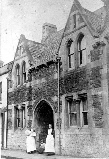 I am in the Rhondda Cynon Taff & Bridgend Issue of Buddy Magazine 📰 

This month's contribution is about the history of St. Gabriel's Home for Girls in Nolton Street. 

read more on page 40 ⏩

issuu.com/buddy_magazine…

#Wales #History @PorterBridgend