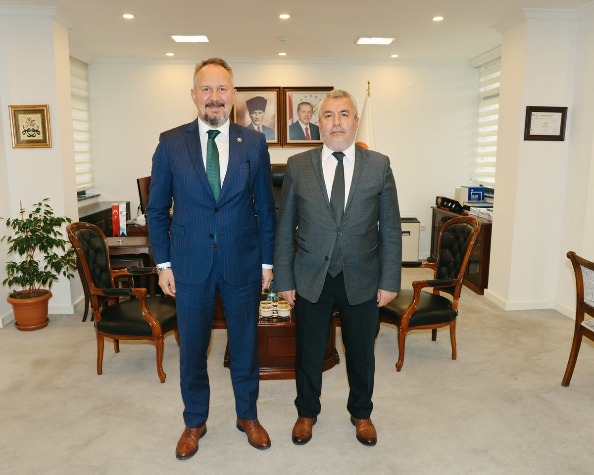 mestanozcan's tweet photo. ÖSYM Başkanı Prof. Dr. Bayram Ali Ersoy ile bir araya geldik. https://t.co/FNyOCXZejI