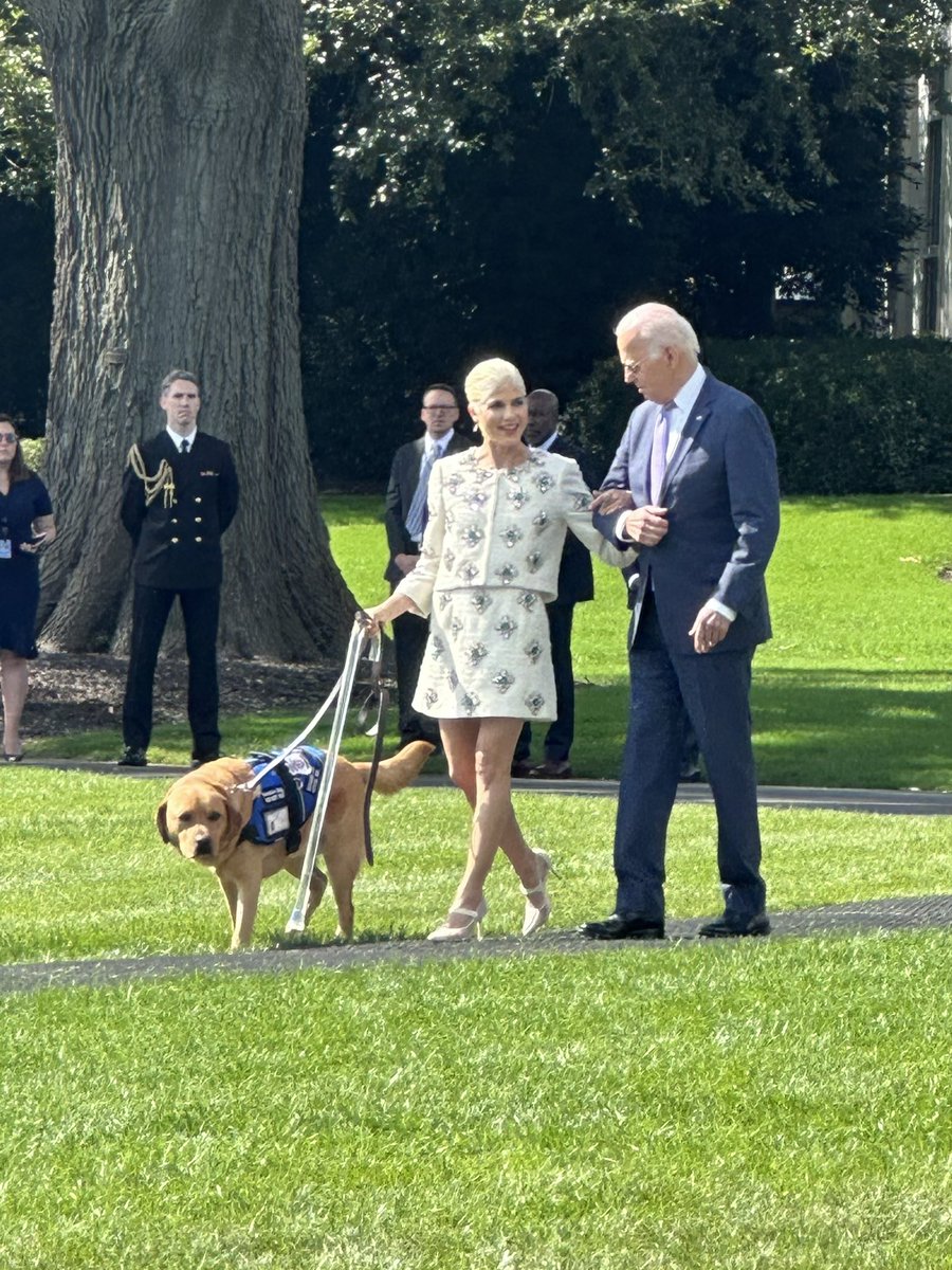 .@POTUS escorted by @SelmaBlair who identified herself as a “proud disabled woman,” as she introduced President Biden at the anniversary celebration of the #ADA and #RehabAct50th