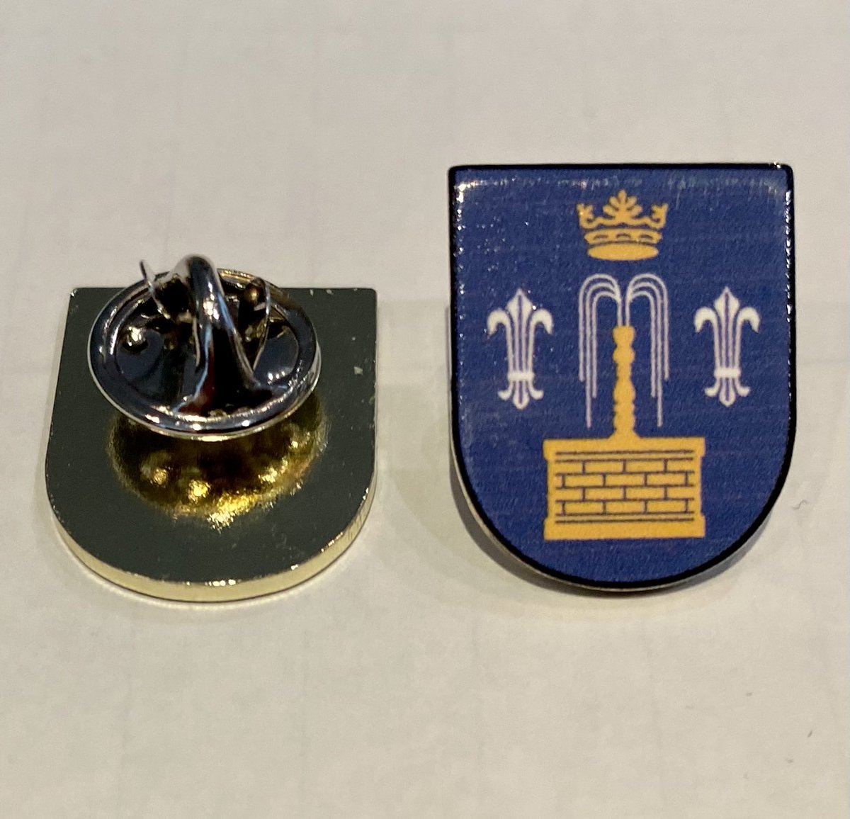 Der neue Marienborn-Pin ist da!
Dieser kann in der Ortsverwaltung für 2 Euro erworben werden. 
#Marienborn #Mainz