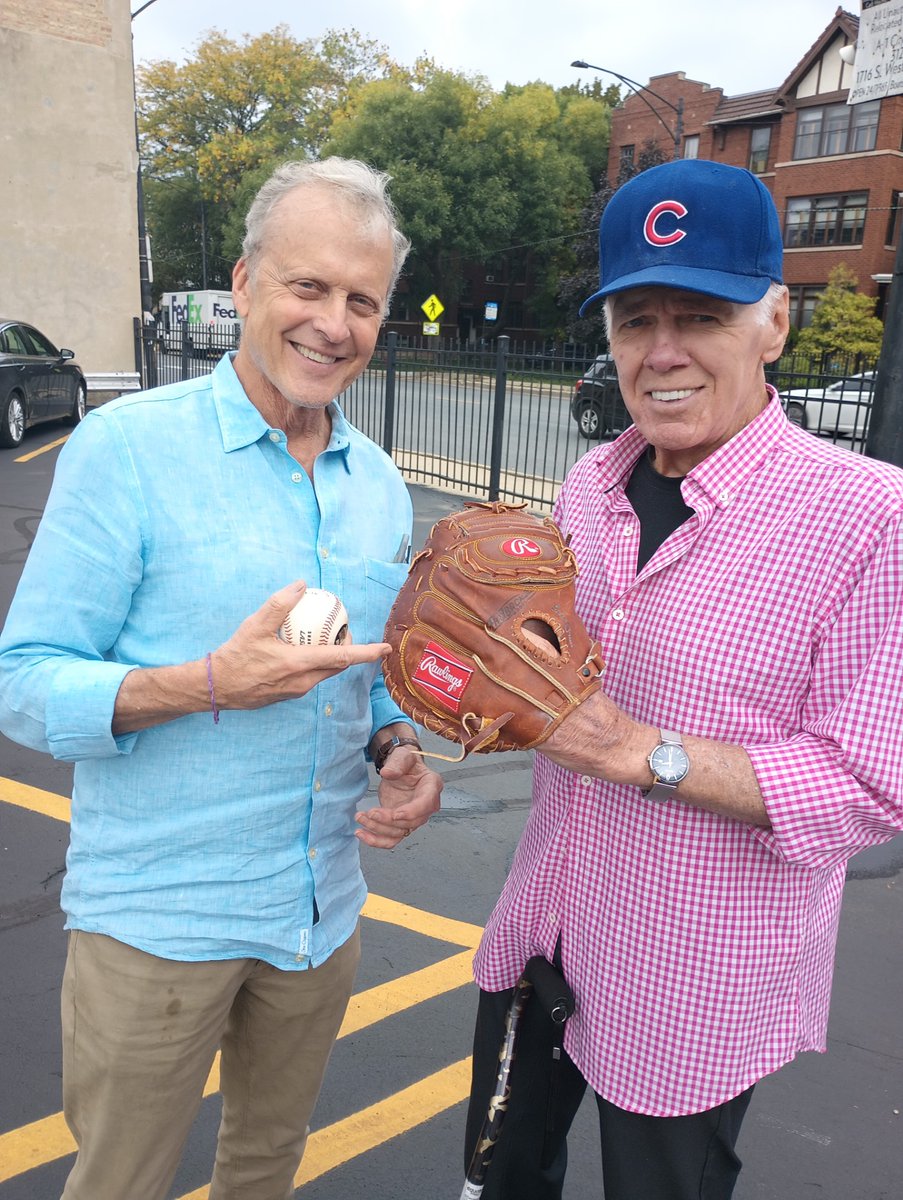 AugieStuff's tweet photo. Just got an email from Bob Sirott at WGN Radio. His interview with Randy Hundley about his new book "IRONMAN" is right around 8:48A tomorrow morning on 10.3.23 If you are in Chicago it's 720 on your AM dial. You can listen at https://t.co/OPzSLpFZWg @WGNRadio @ChicagoCubsNews https://t.co/iq4Qrjq5R1