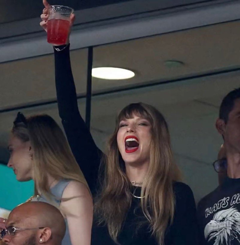 social media managers when their content performs well