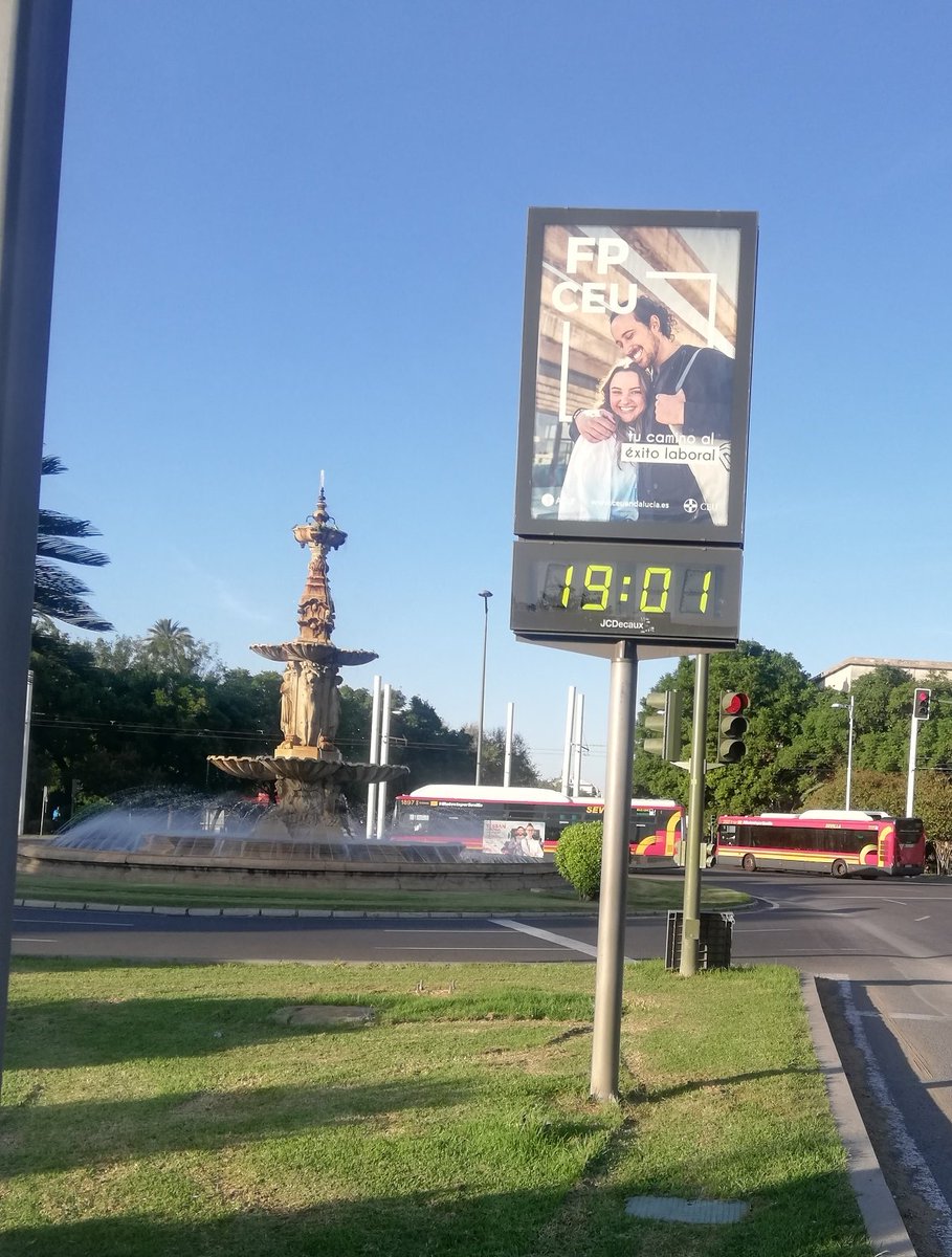 ChemaRadio's tweet photo. #Sevilla, #veroño. https://t.co/0i4uMdTlii