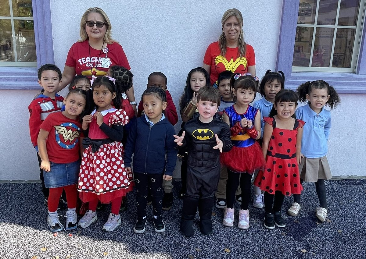 BrightToo5's tweet photo. The Week Of Respect “Be A Superhero Friend” Ms. Rosa and Alina’s Class https://t.co/ACroqKnaMG