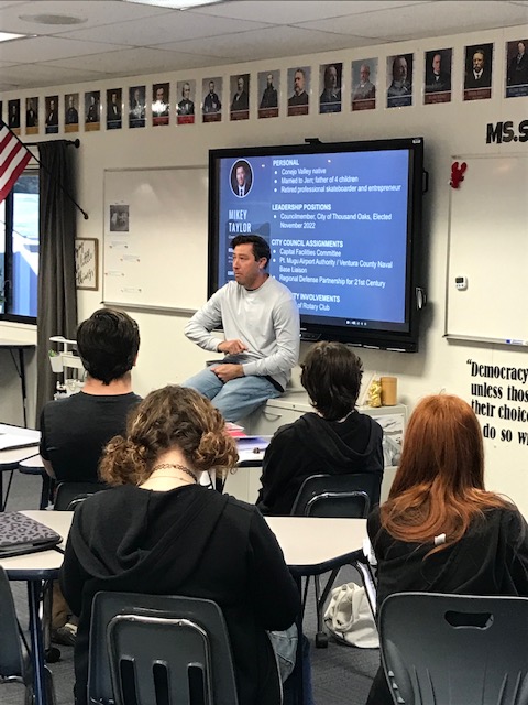 Big THANK YOU to Thousand Oaks City Council Member Mikey Taylor for coming out to Oak View today and discussing local politics and more with the Oak View students! Very inspiring!!!