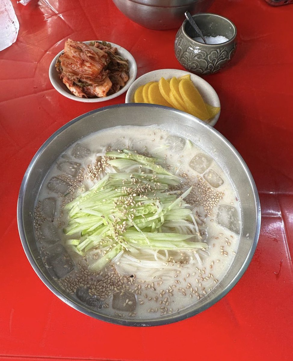 106FILES's tweet photo. (2/2)

#JAEHYUN #재햔 https://t.co/4bosa5FZmu