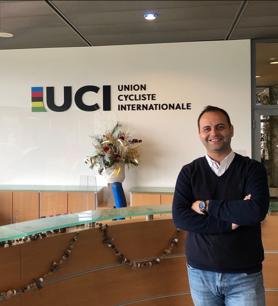 CantezKoray's tweet photo. 🇹🇷Ve artık resmi olarak bir UCI Yol Hakemi oldum:) 

🇬🇧And now officially I am a UCI Road Commissaire :) https://t.co/jH8mYxmEMA
