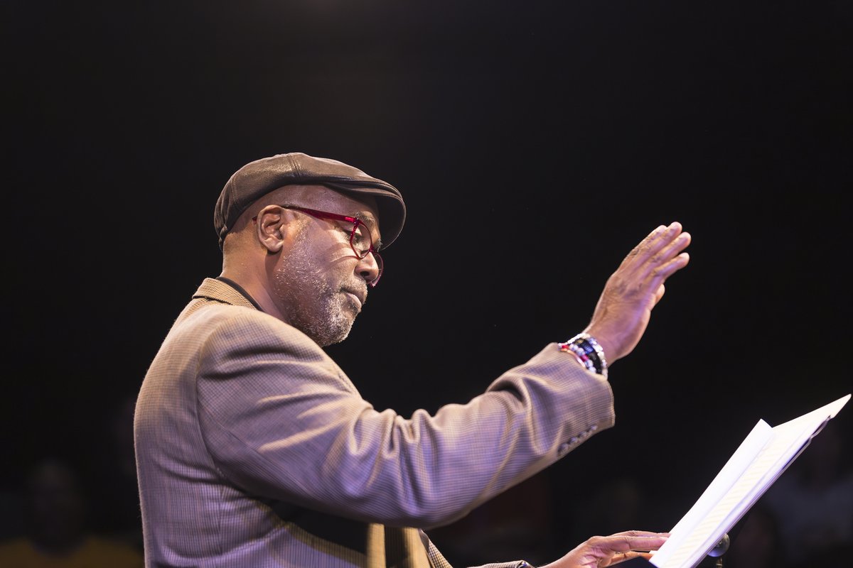 Macalester College tweet media