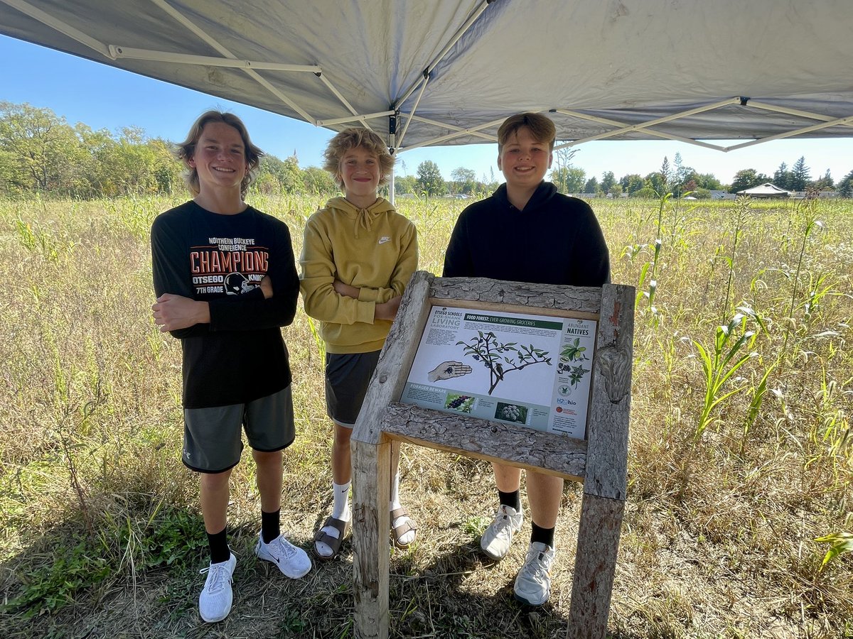 TeenTeacherLA's tweet photo. This afternoon we held the ribbon cutting ceremony for the new #FoxShankLivingLaboratory here in Tontogany. It was a very special event. 

Listen to the @OHS_RoundTable interview with Jackie Shank and Rob Krain from the Black Swamp here! ⬇️
https://t.co/eaim5UkGMT

#OtsegoKnights https://t.co/UKIYn9WvDD