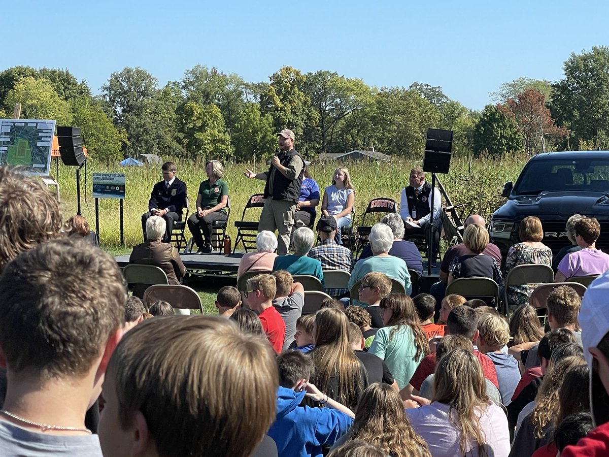 TeenTeacherLA's tweet photo. This afternoon we held the ribbon cutting ceremony for the new #FoxShankLivingLaboratory here in Tontogany. It was a very special event. 

Listen to the @OHS_RoundTable interview with Jackie Shank and Rob Krain from the Black Swamp here! ⬇️
https://t.co/eaim5UkGMT

#OtsegoKnights https://t.co/UKIYn9WvDD