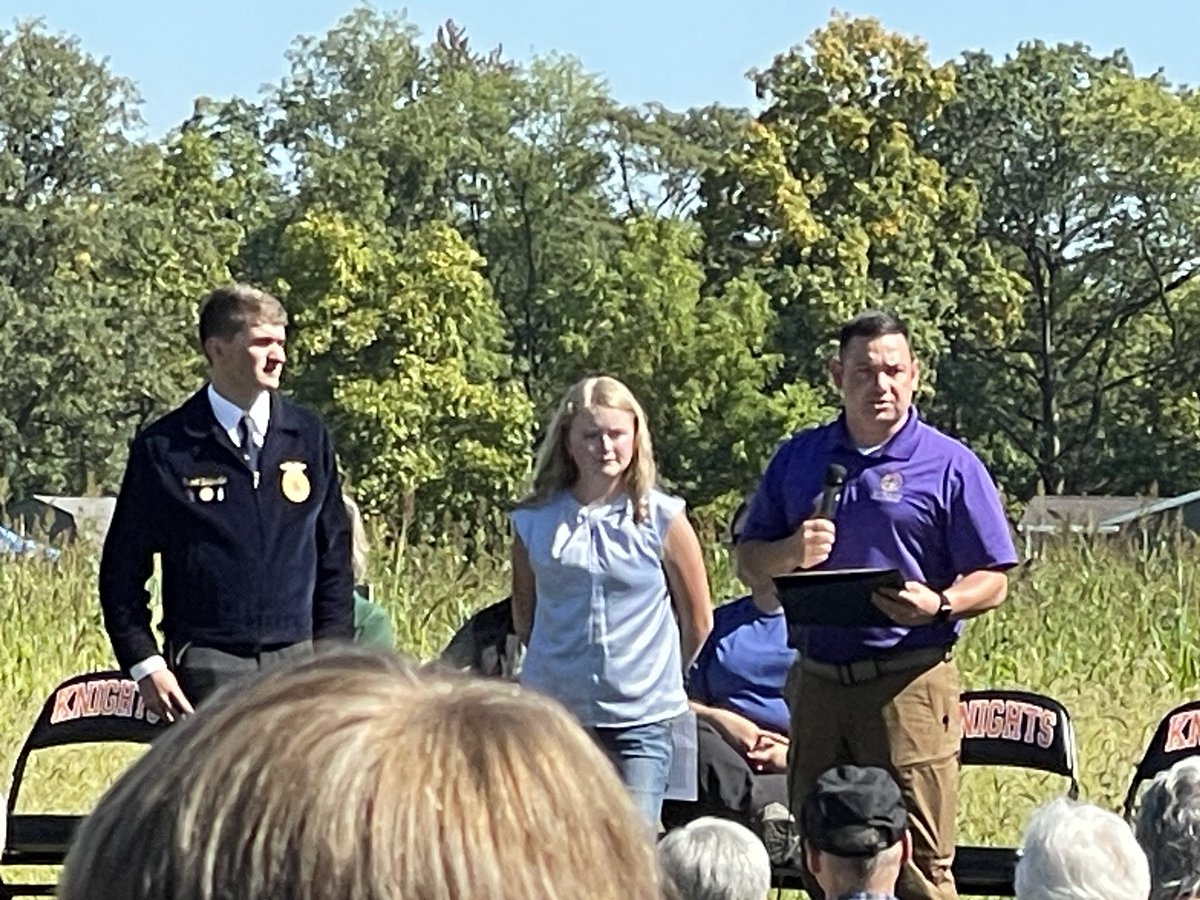TeenTeacherLA's tweet photo. This afternoon we held the ribbon cutting ceremony for the new #FoxShankLivingLaboratory here in Tontogany. It was a very special event. 

Listen to the @OHS_RoundTable interview with Jackie Shank and Rob Krain from the Black Swamp here! ⬇️
https://t.co/eaim5UkGMT

#OtsegoKnights https://t.co/UKIYn9WvDD