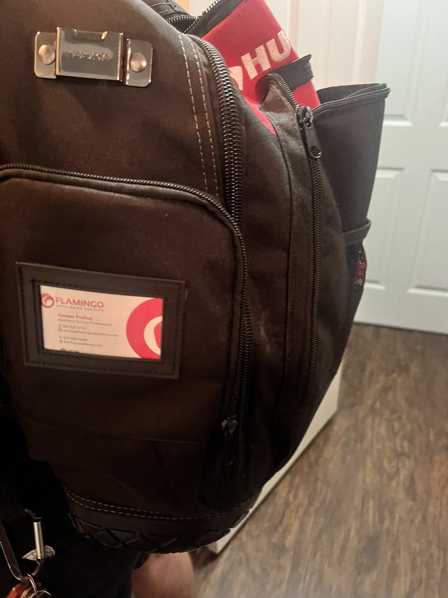 MzShellz's tweet photo. @MaytagCare I put in a work order, the tech that was sent to do a diagnostic did not fix the appliance, but instead broke it by forcefully putting it back together when I declined to have him repair the item due to his behavior. @WhirlpoolCorp https://t.co/au9vPZ5BUW