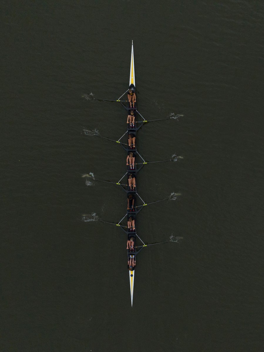 Iowa Hosts Drake this Weekend on the Iowa River! 

spr.ly/6013uKRCx

#Hawkeyes