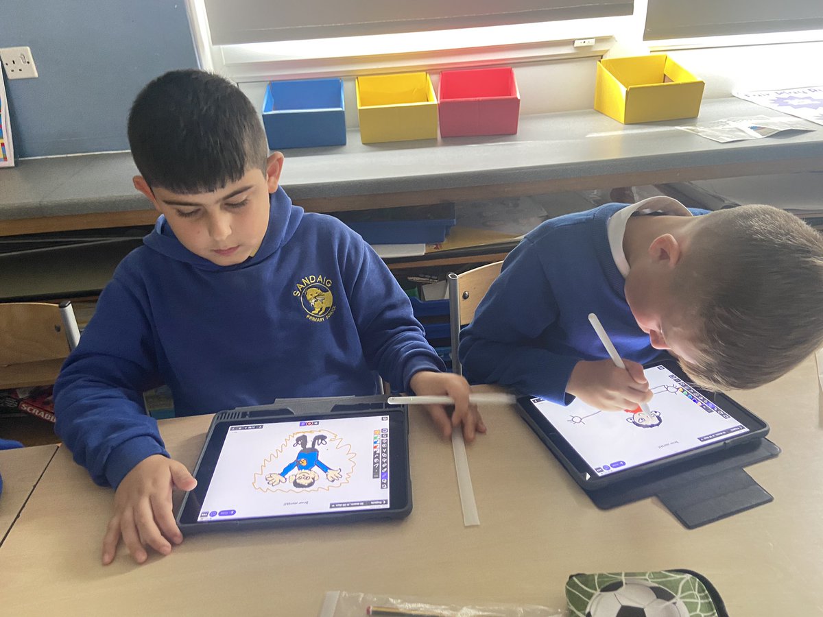 sandaigprimary's tweet photo. P5 learning how to use explain everything app today to showcase their learning. @MrsHMckenna had a great time as always! @Schools_Digital @explainevrythng #digitallearning #skillsforlifeandwork 💻 https://t.co/KzaNG25Ytm